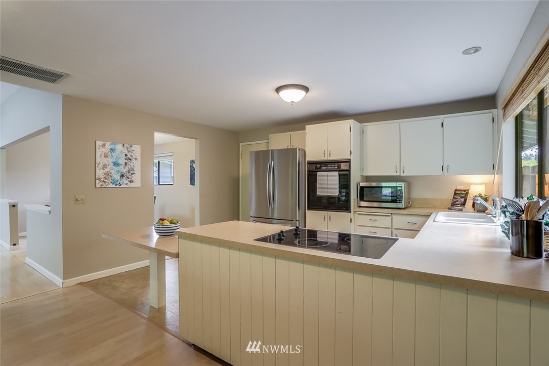 15010 Southeast 170th Street Renton, WA 98058 - Photo 11 of 27 Gallery Image 11