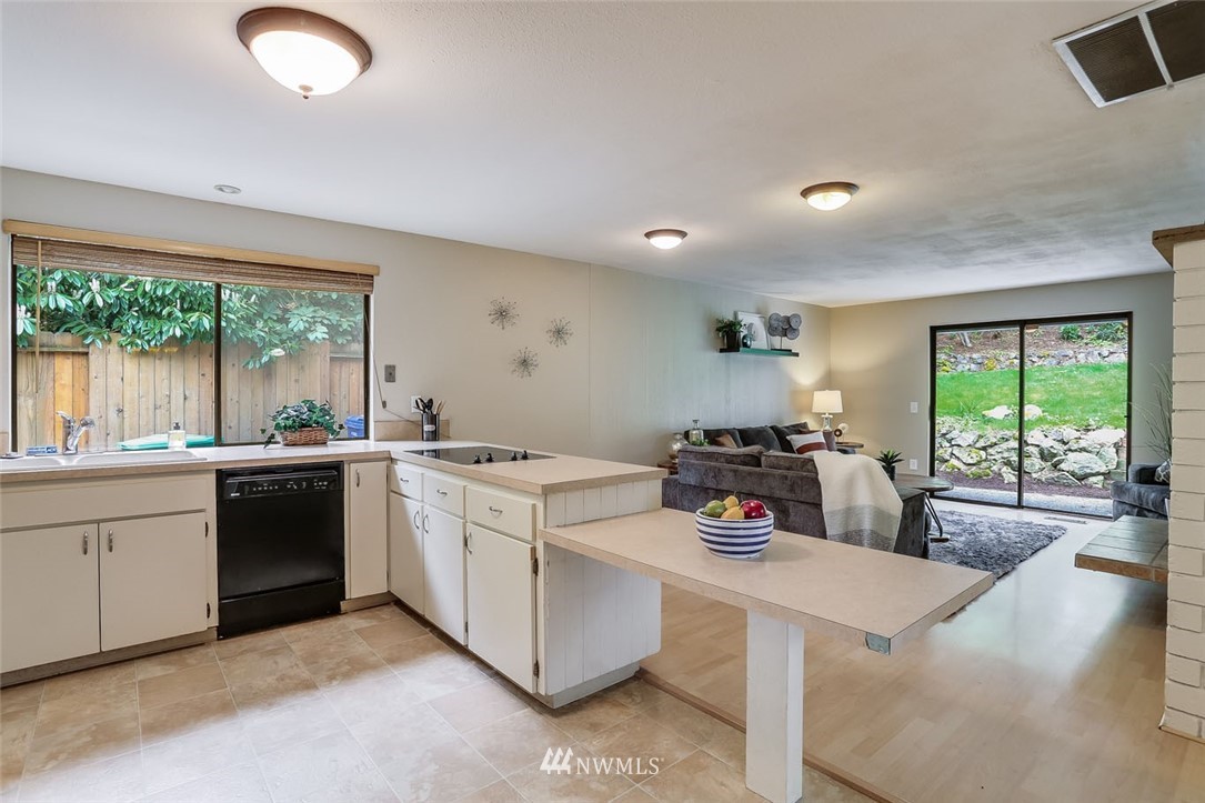 15010 Southeast 170th Street Renton, WA 98058 - Photo 10 of 27 Gallery Image 10