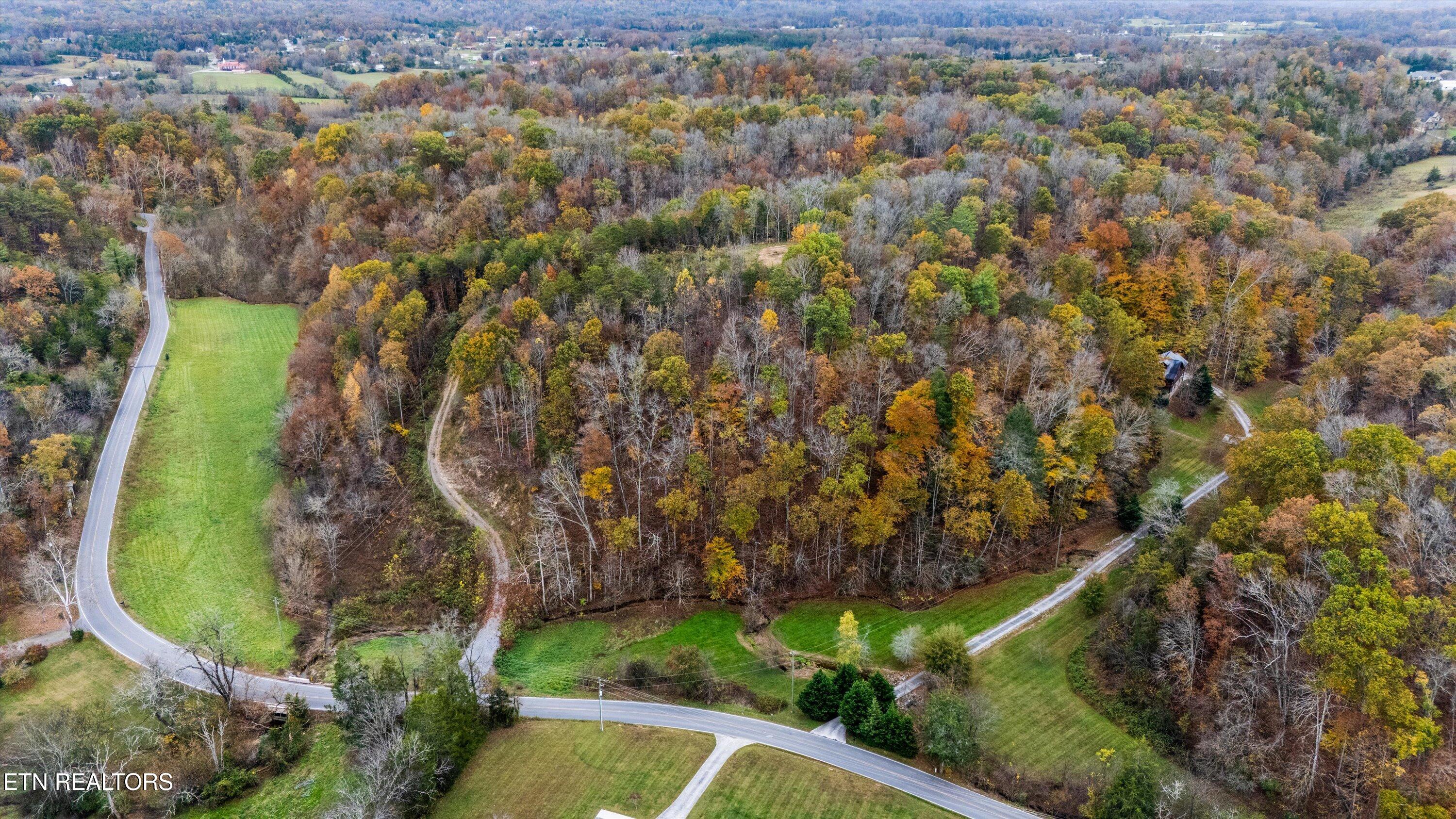 703 North Knob Creek Road Seymour, TN 37865 - Photo 2 of 18 30-703 N Knob Creek Rd01