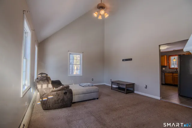 $449,900 | 8 Juniper Lane, Plainfield, CT 06354