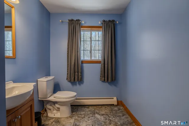 $449,900 | 8 Juniper Lane, Plainfield, CT 06354