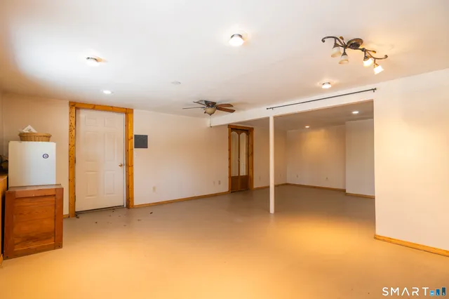 $449,900 | 8 Juniper Lane, Plainfield, CT 06354