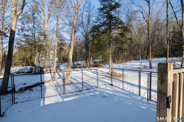 $449,900 | 8 Juniper Lane, Plainfield, CT 06354