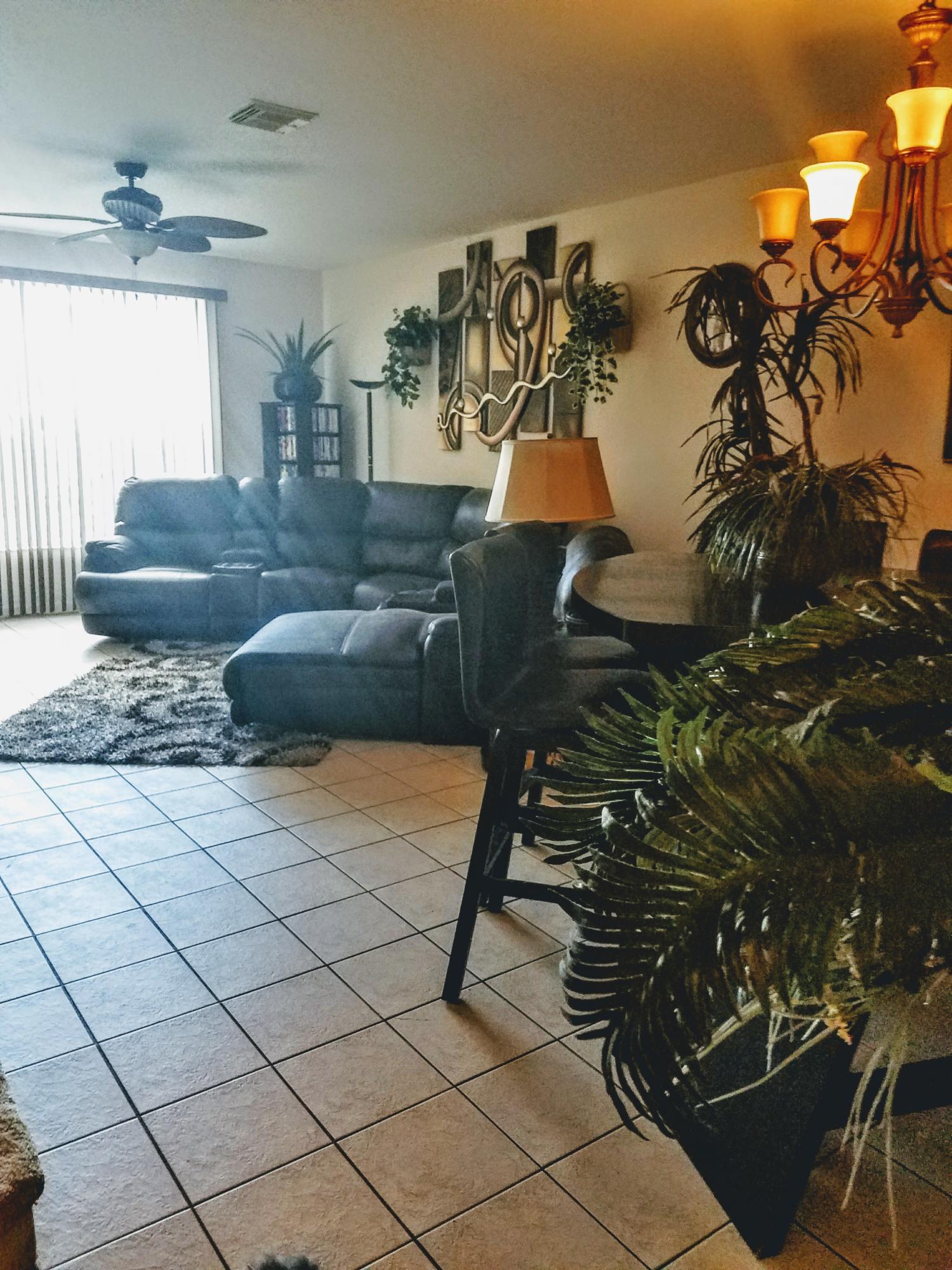 2011 Oakhurst Way Riviera Beach, FL 33404 - Photo 13 of 31 Living/Dining