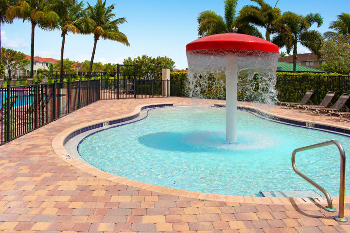 2011 Oakhurst Way Riviera Beach, FL 33404 - Photo 26 of 31 TO Kids Pool