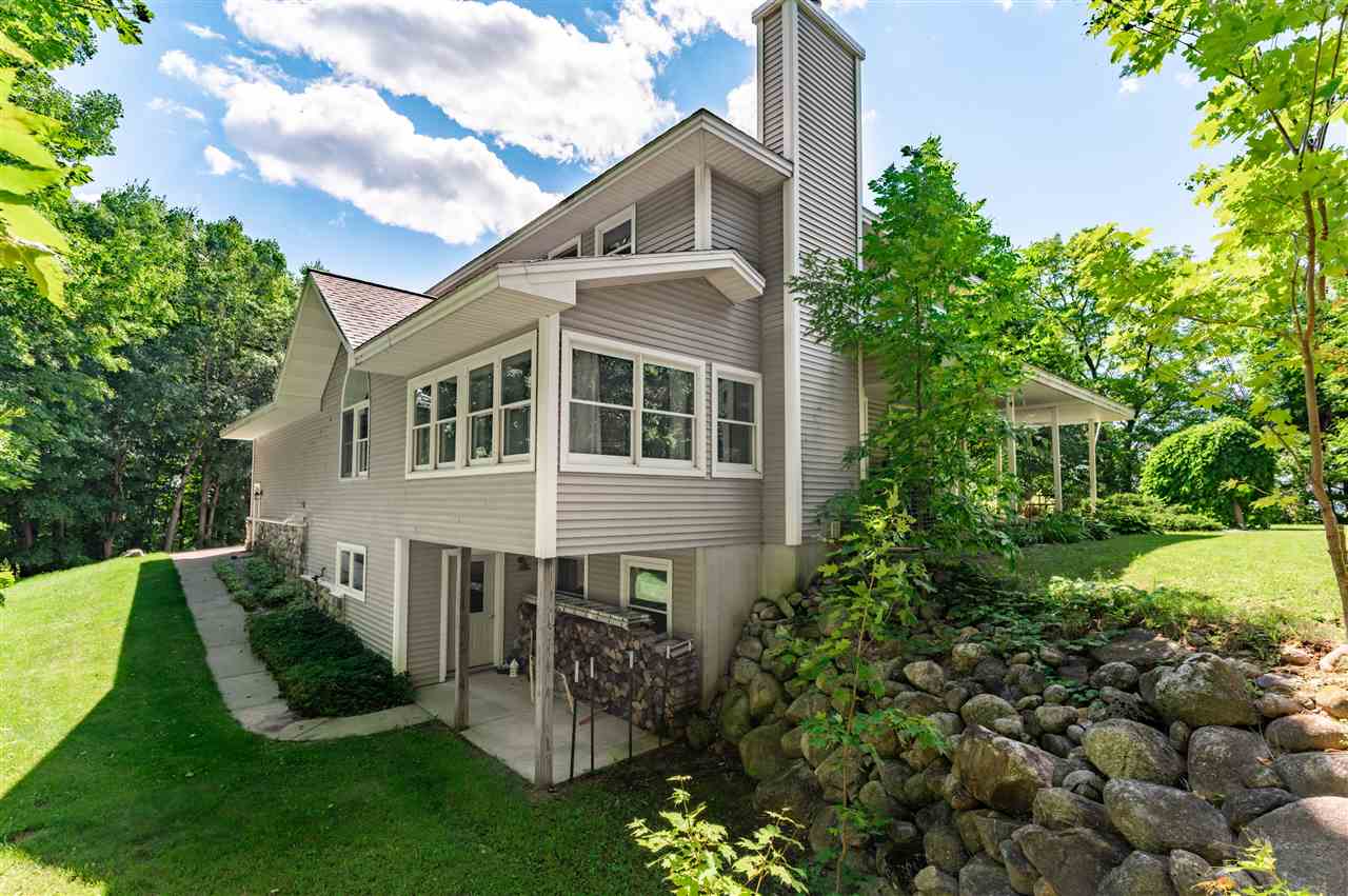 6694 Cedar Run Road Traverse City, MI 49684 - Photo 4 of 54 1900115-3.JPG