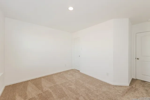 $1,695 | 4114 Trail De Paris, New Braunfels, TX 78132