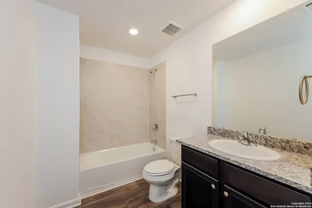 $1,695 | 4114 Trail De Paris, New Braunfels, TX 78132