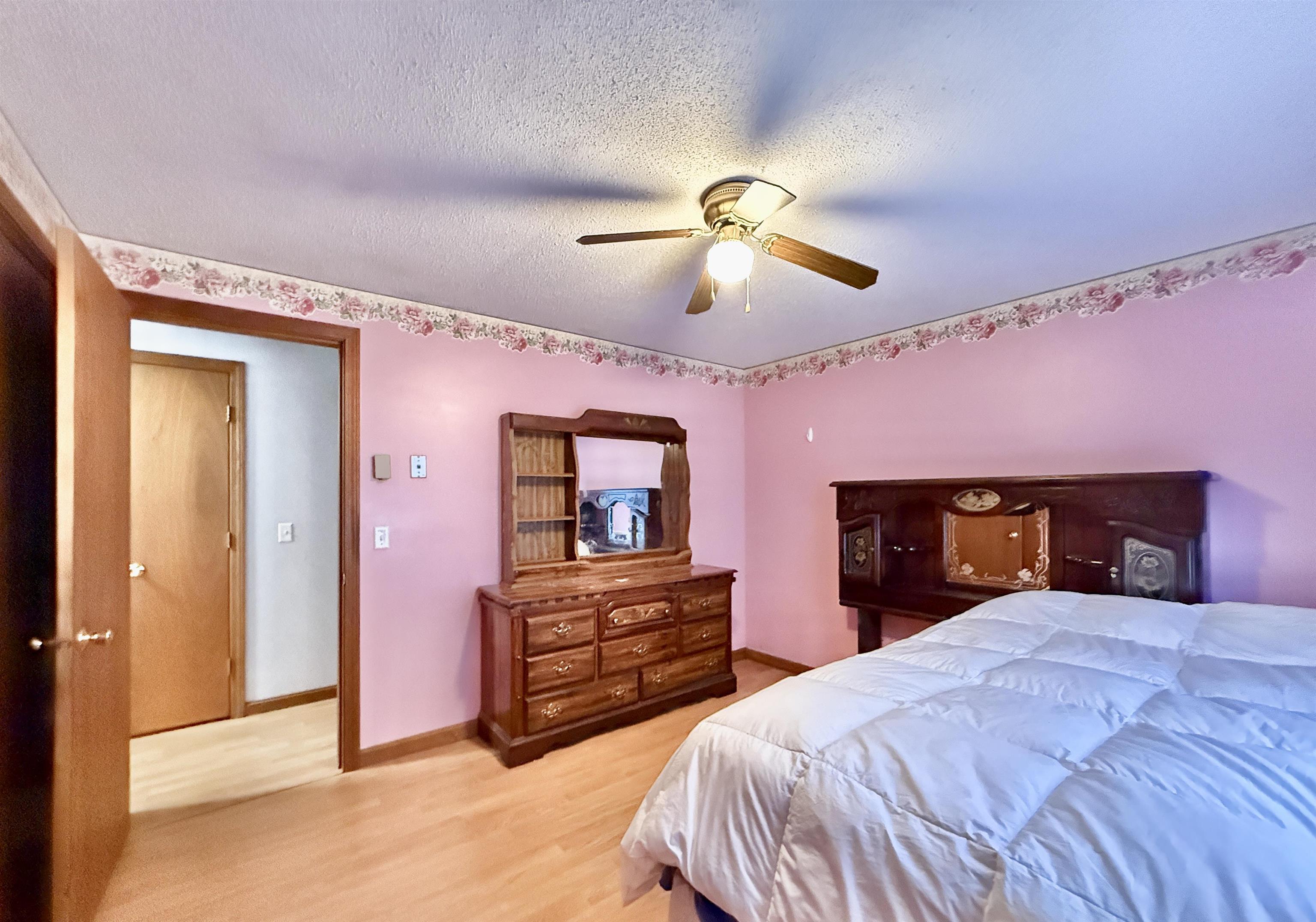 147 Highway 3 Stratford, NH 03590 - Photo 17 of 29