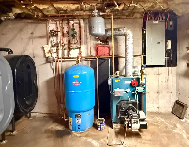 $257,900 | 147 Highway 3, Stratford, NH 03590