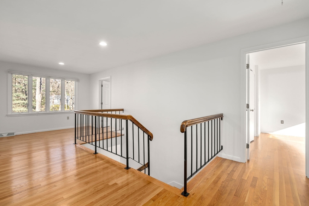 183 Kings Grant Road Weston, MA 02493 - Photo 26 of 35