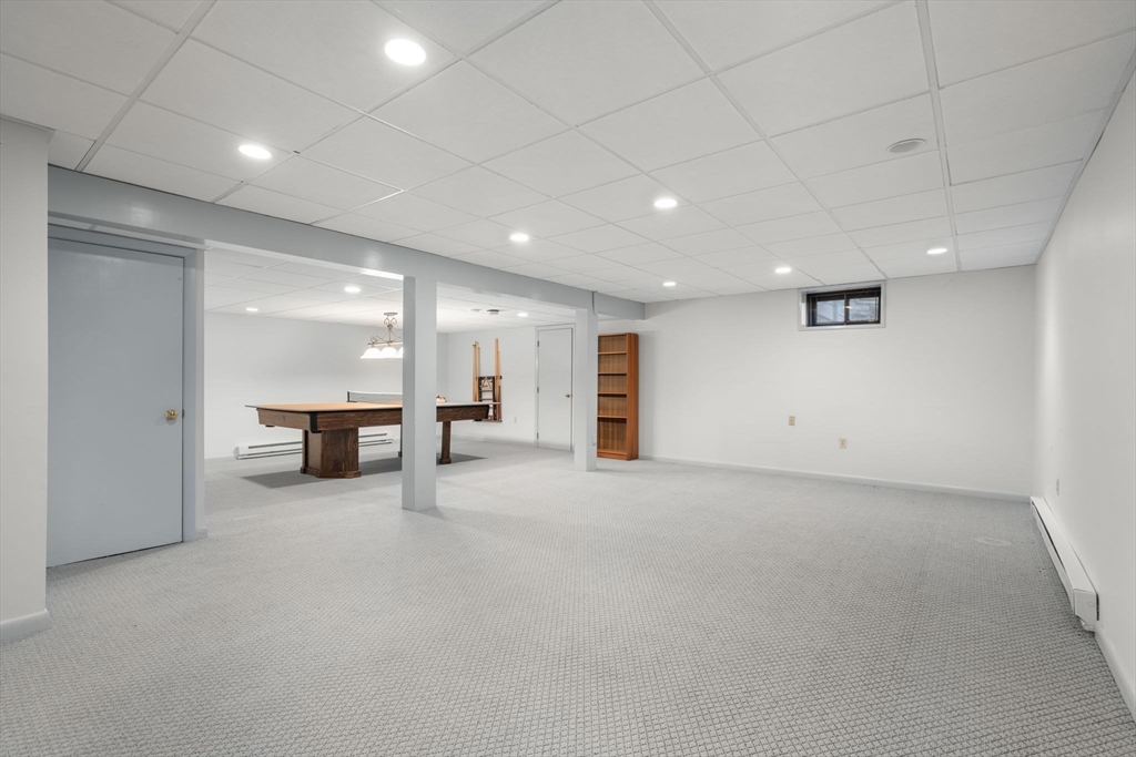 183 Kings Grant Road Weston, MA 02493 - Photo 28 of 35