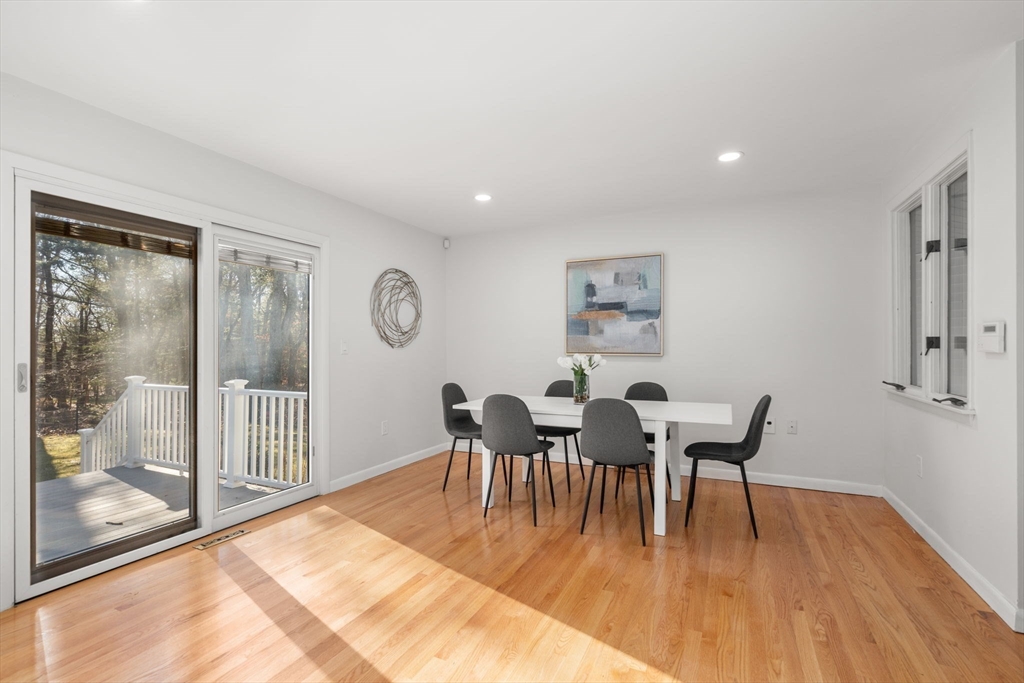 183 Kings Grant Road Weston, MA 02493 - Photo 9 of 35