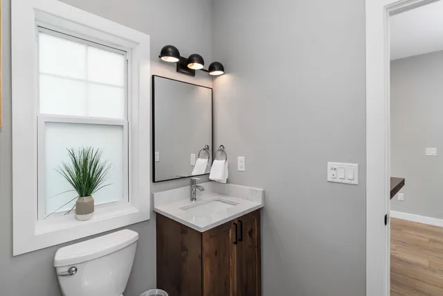 $798,000 | 121 Kayak View, Duluth, MN 55808