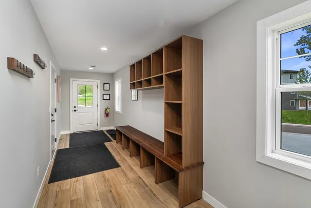 $798,000 | 121 Kayak View, Duluth, MN 55808