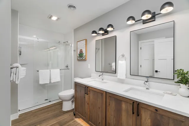 $798,000 | 121 Kayak View, Duluth, MN 55808