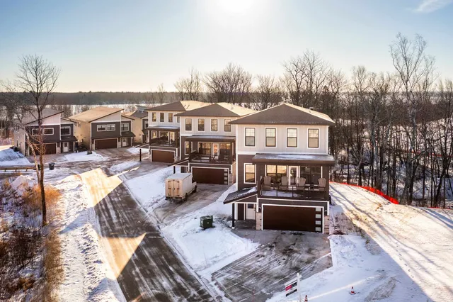 $798,000 | 121 Kayak View, Duluth, MN 55808