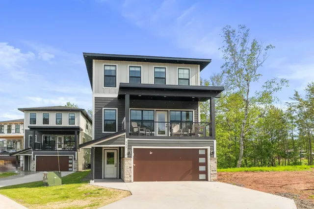 $798,000 | 121 Kayak View, Duluth, MN 55808