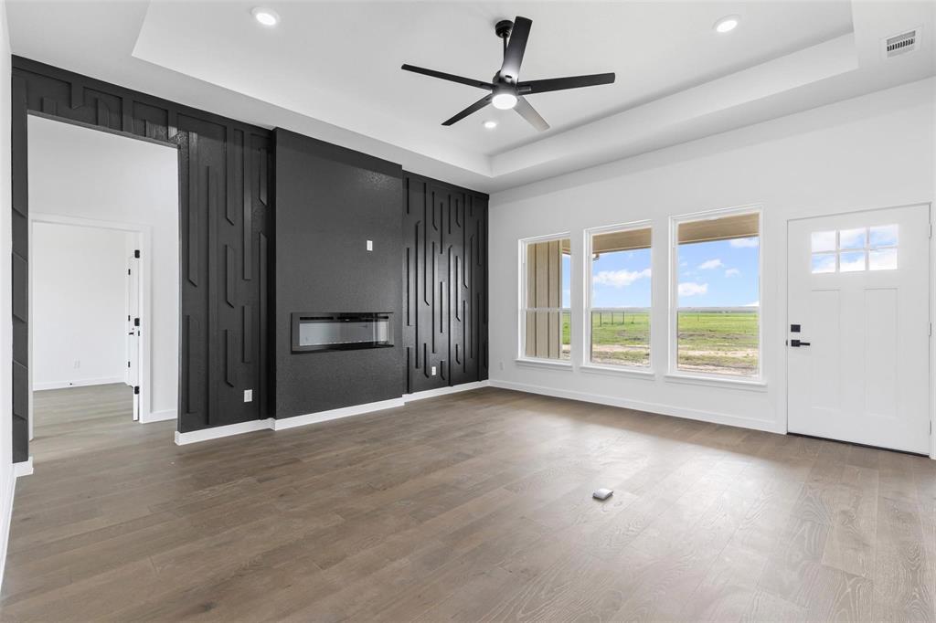 2061 Goodwyn Road Italy, TX 76651 - Photo 8 of 40 Gallery Image 8