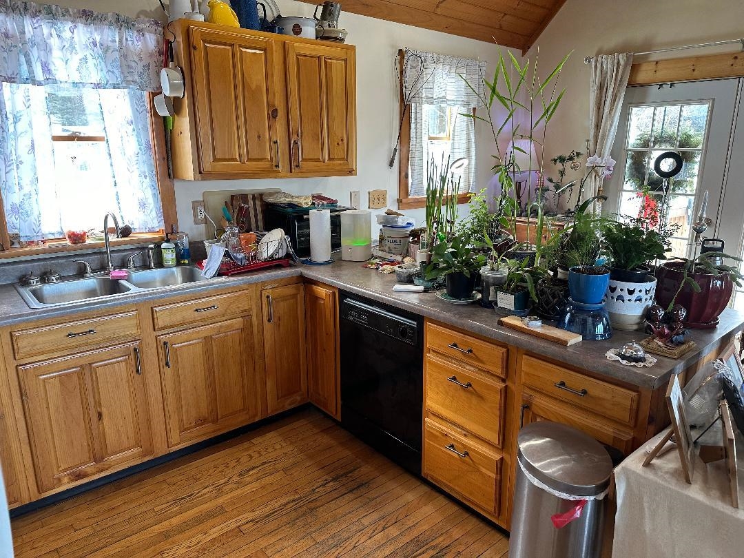 164 Tallman Road Elmore, VT 05680 - Photo 20 of 39