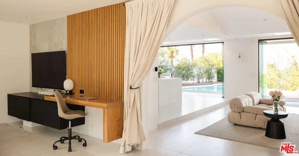 $3,995,000 | 3380 Scadlock Lane, Sherman Oaks, CA 91403