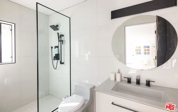 $3,995,000 | 3380 Scadlock Lane, Sherman Oaks, CA 91403