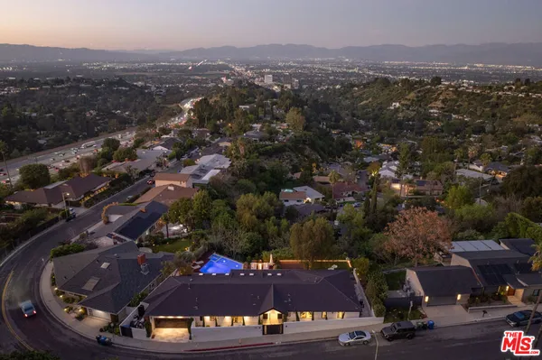 $3,995,000 | 3380 Scadlock Lane, Sherman Oaks, CA 91403