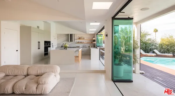 $3,995,000 | 3380 Scadlock Lane, Sherman Oaks, CA 91403