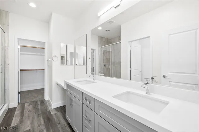 $2,695 | 11480 Roaring Peak Drive, Las Vegas, NV 89135