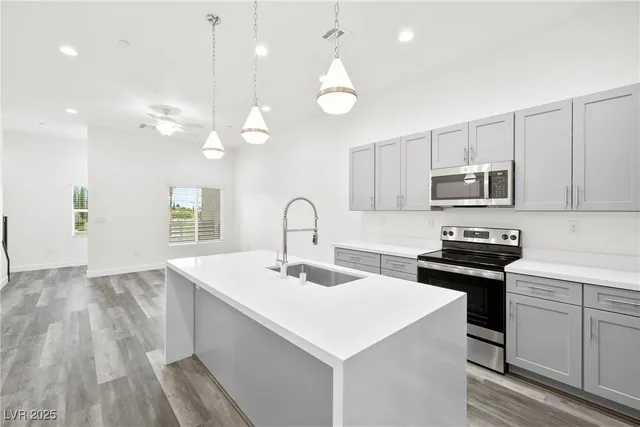 $2,695 | 11480 Roaring Peak Drive, Las Vegas, NV 89135