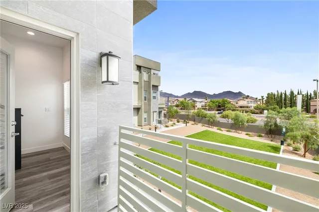 $2,695 | 11480 Roaring Peak Drive, Las Vegas, NV 89135