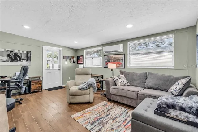 $419,000 | 719 35th Street West, Bradenton, FL 34205