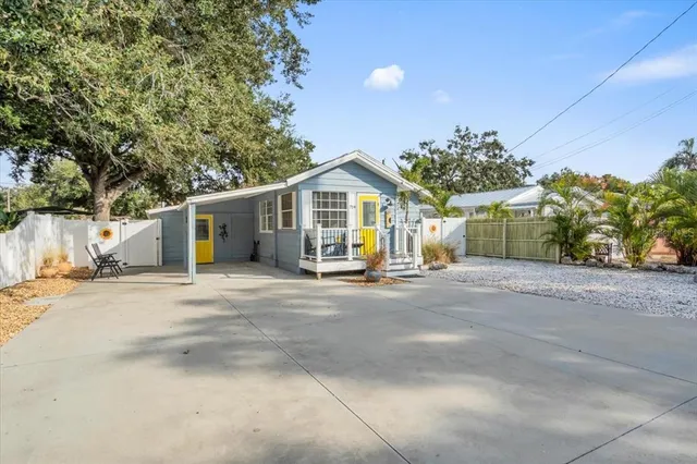 $419,000 | 719 35th Street West, Bradenton, FL 34205
