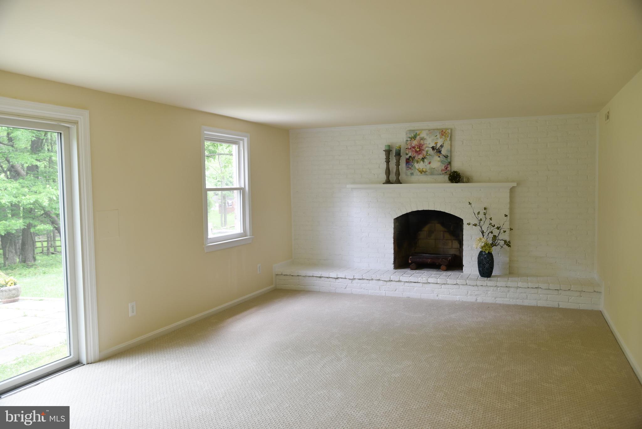 8404 Jeb Stuart Road Potomac, MD 20854 - Photo 13 of 28 Family Room