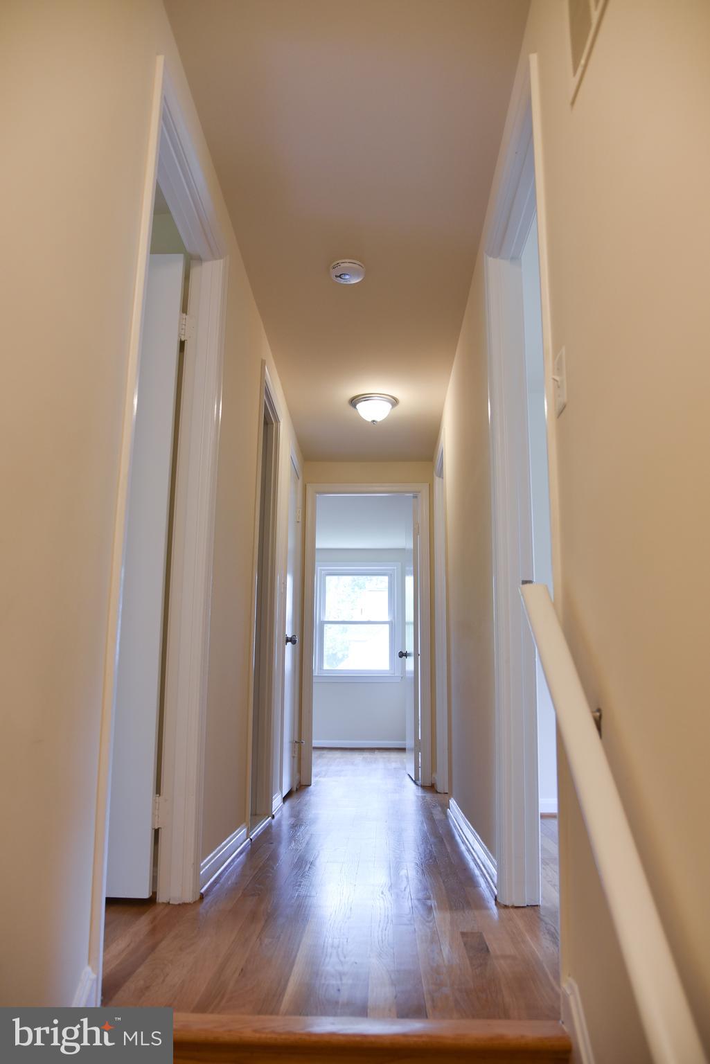 8404 Jeb Stuart Road Potomac, MD 20854 - Photo 18 of 28 2nd Floor Hall