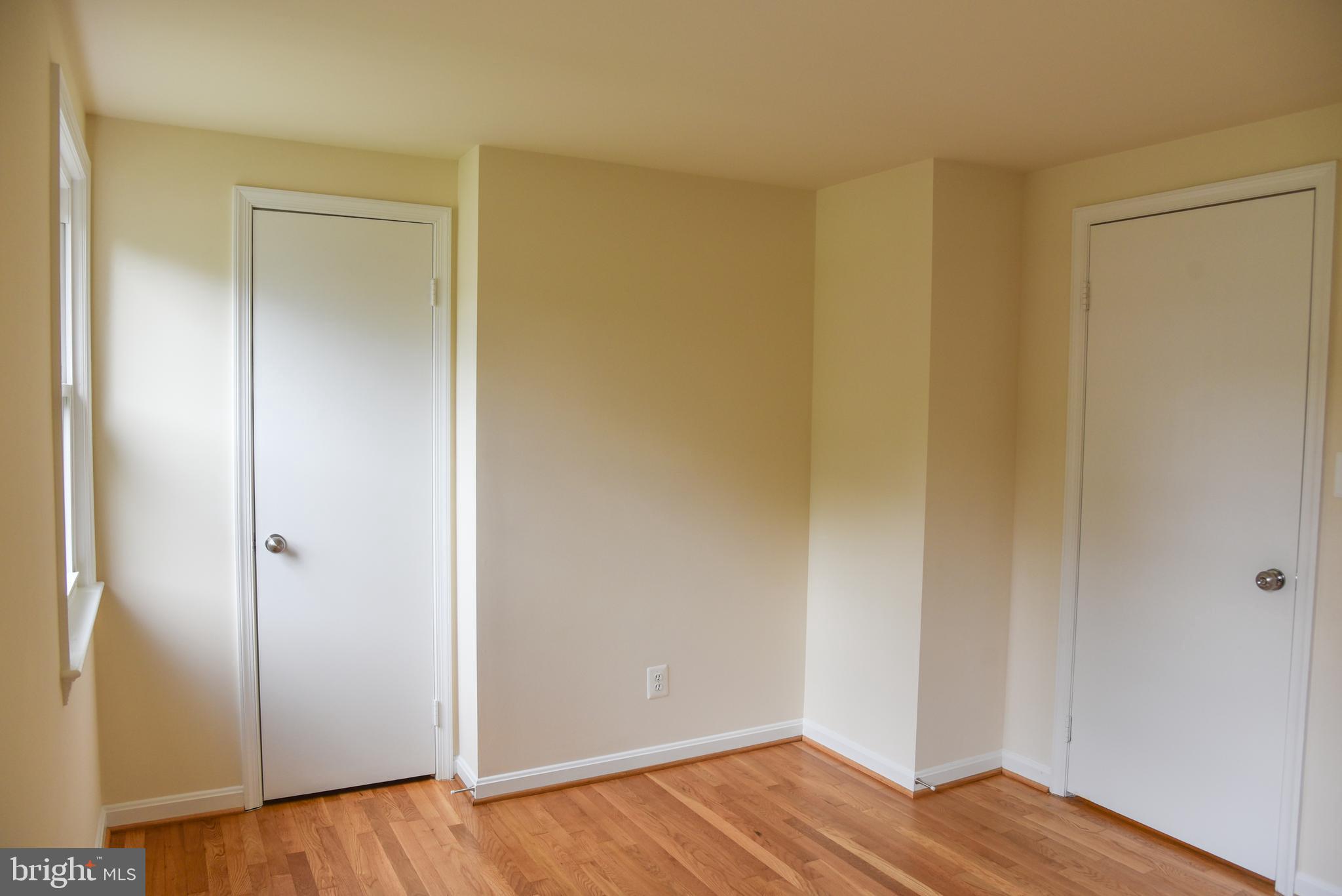 8404 Jeb Stuart Road Potomac, MD 20854 - Photo 24 of 28 2nd Floor Bedroom3