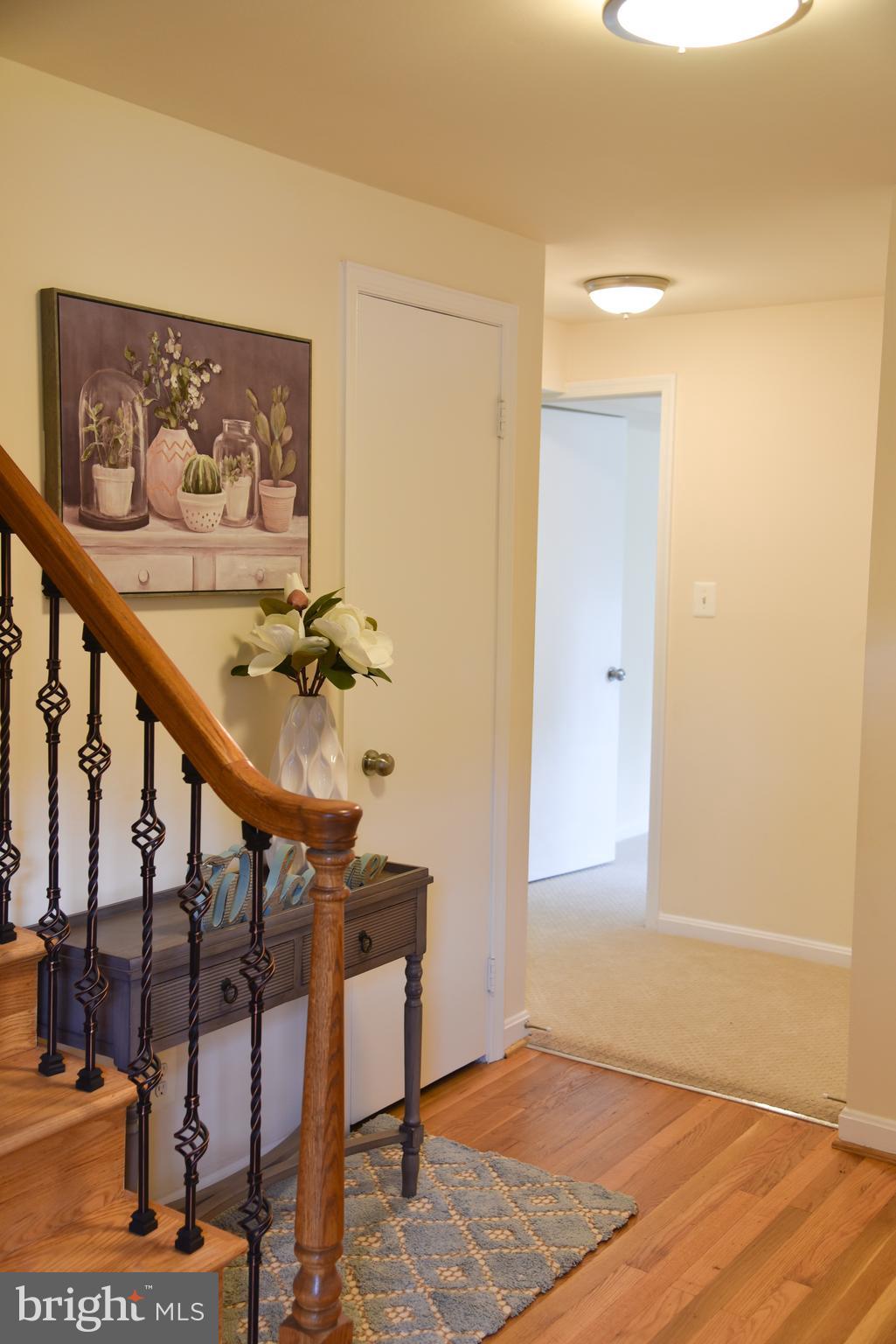 8404 Jeb Stuart Road Potomac, MD 20854 - Photo 5 of 28 Front Entrance