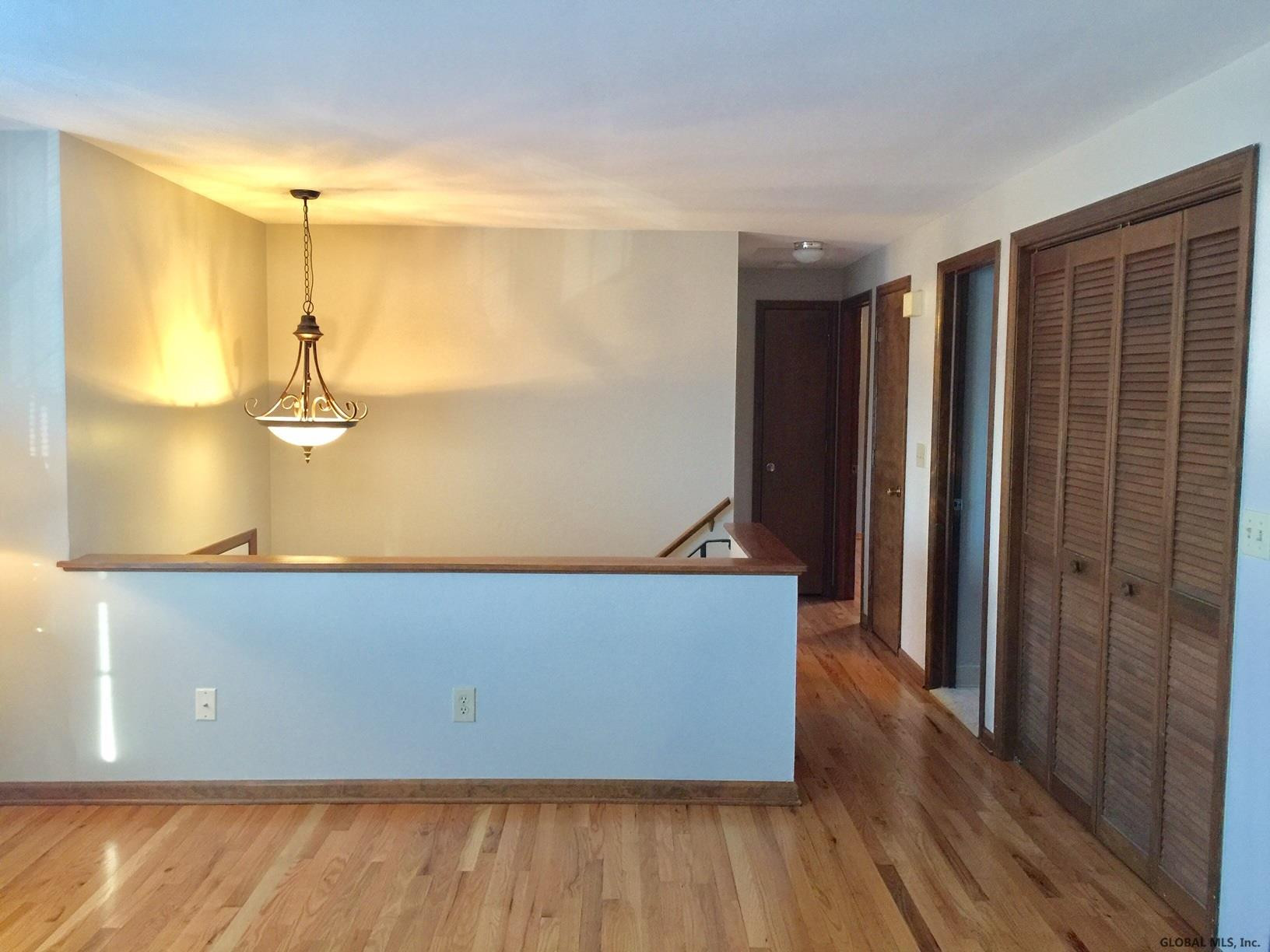 114 Osborne Road Colonie, NY 12205 - Photo 14 of 20 Photo 14