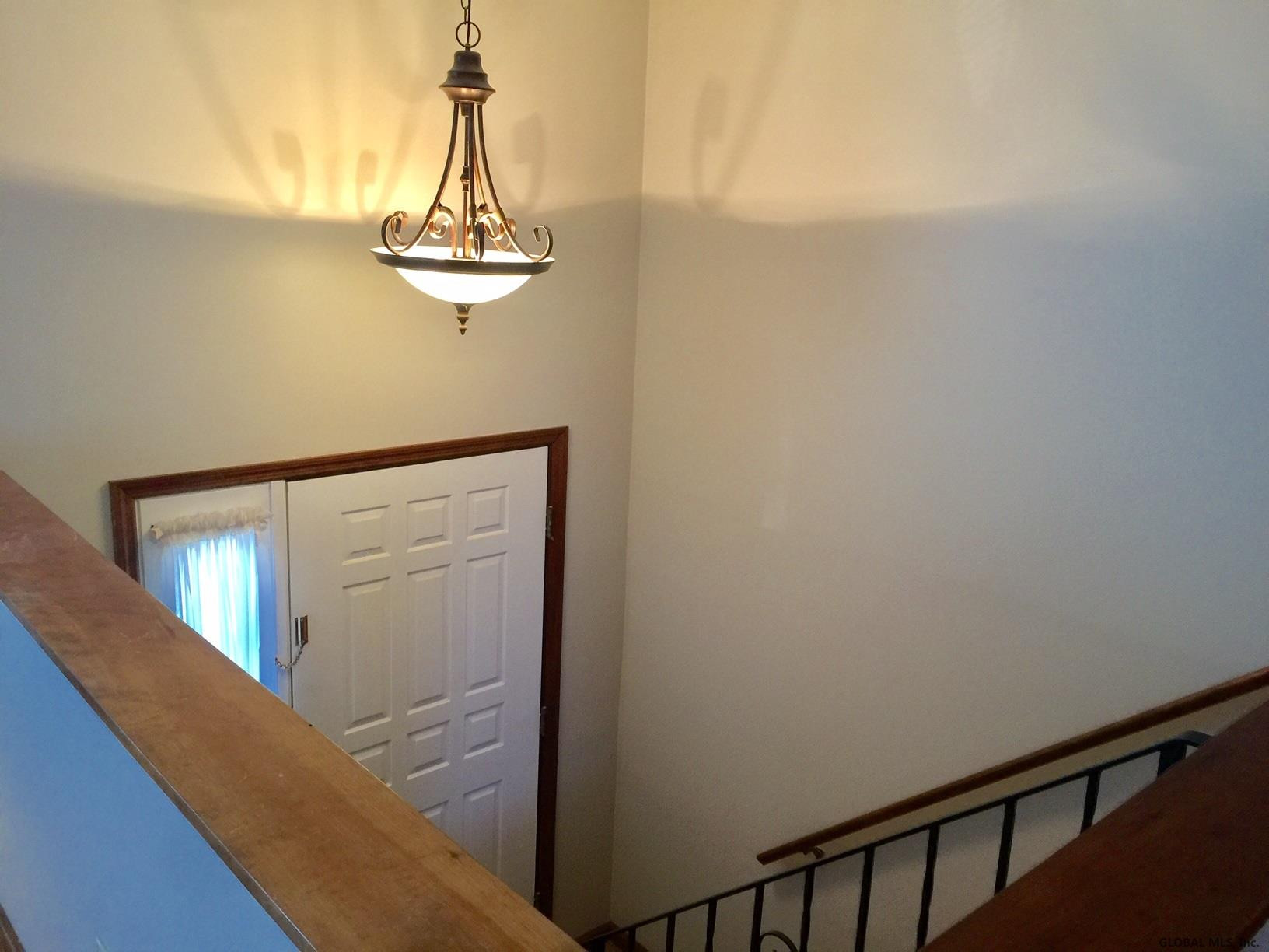 114 Osborne Road Colonie, NY 12205 - Photo 16 of 20 Photo 16