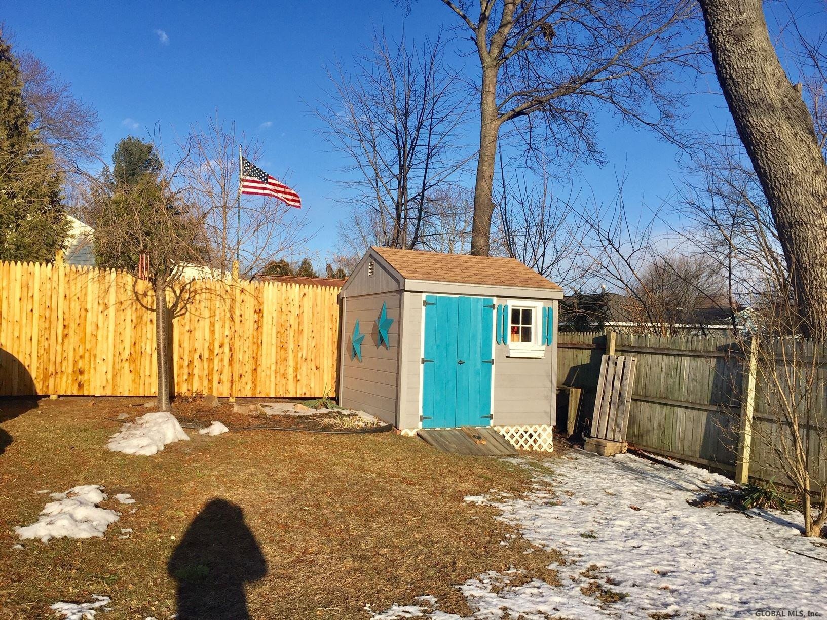 114 Osborne Road Colonie, NY 12205 - Photo 6 of 20 Photo 6