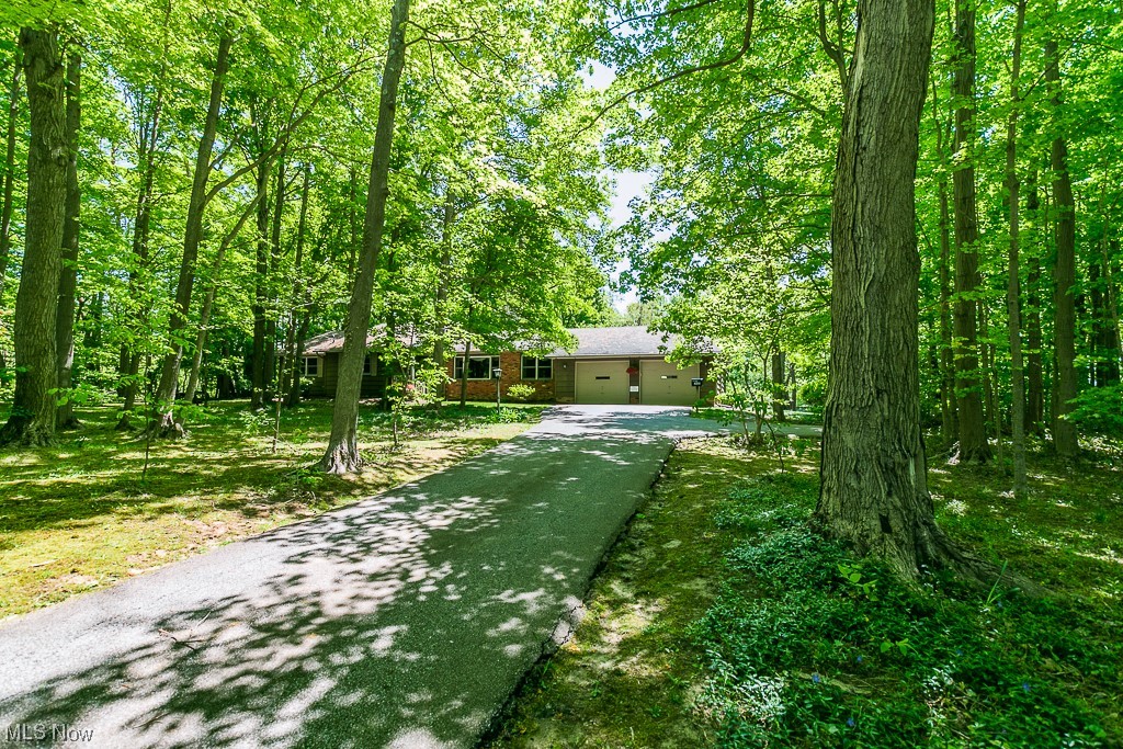 10305 Mulberry Road Chardon, OH 44024 - Photo 1 of 33