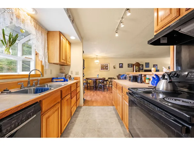 $329,000 | 1809 229th Place, Ocean Park, WA 98640