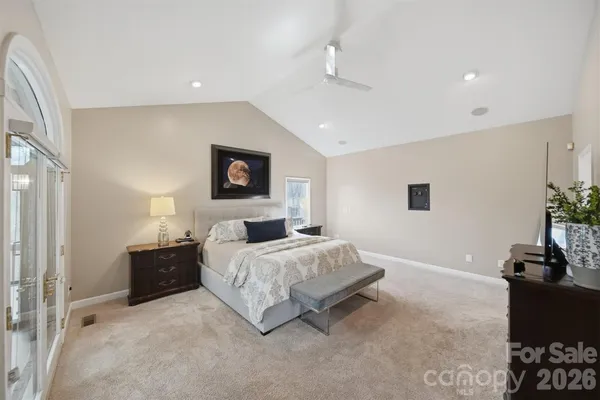 $849,000 | 4624 9th Street Northeast, Hickory, NC 28601