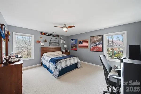 $849,000 | 4624 9th Street Northeast, Hickory, NC 28601