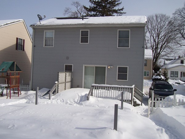 64 Fresno Street Springfield, MA 01104 - Photo 3 of 15