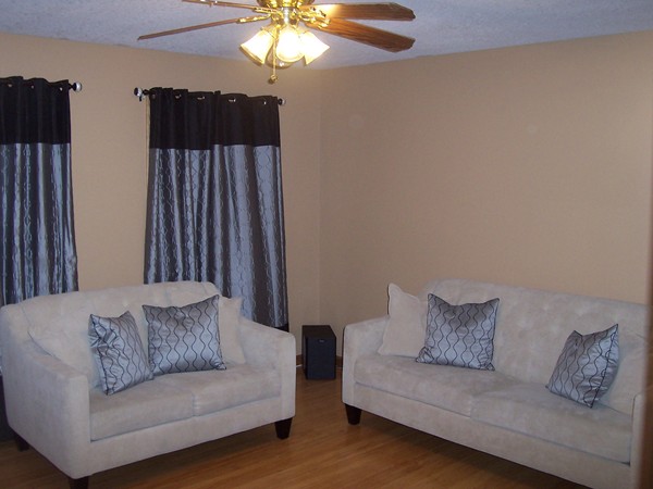 64 Fresno Street Springfield, MA 01104 - Photo 7 of 15