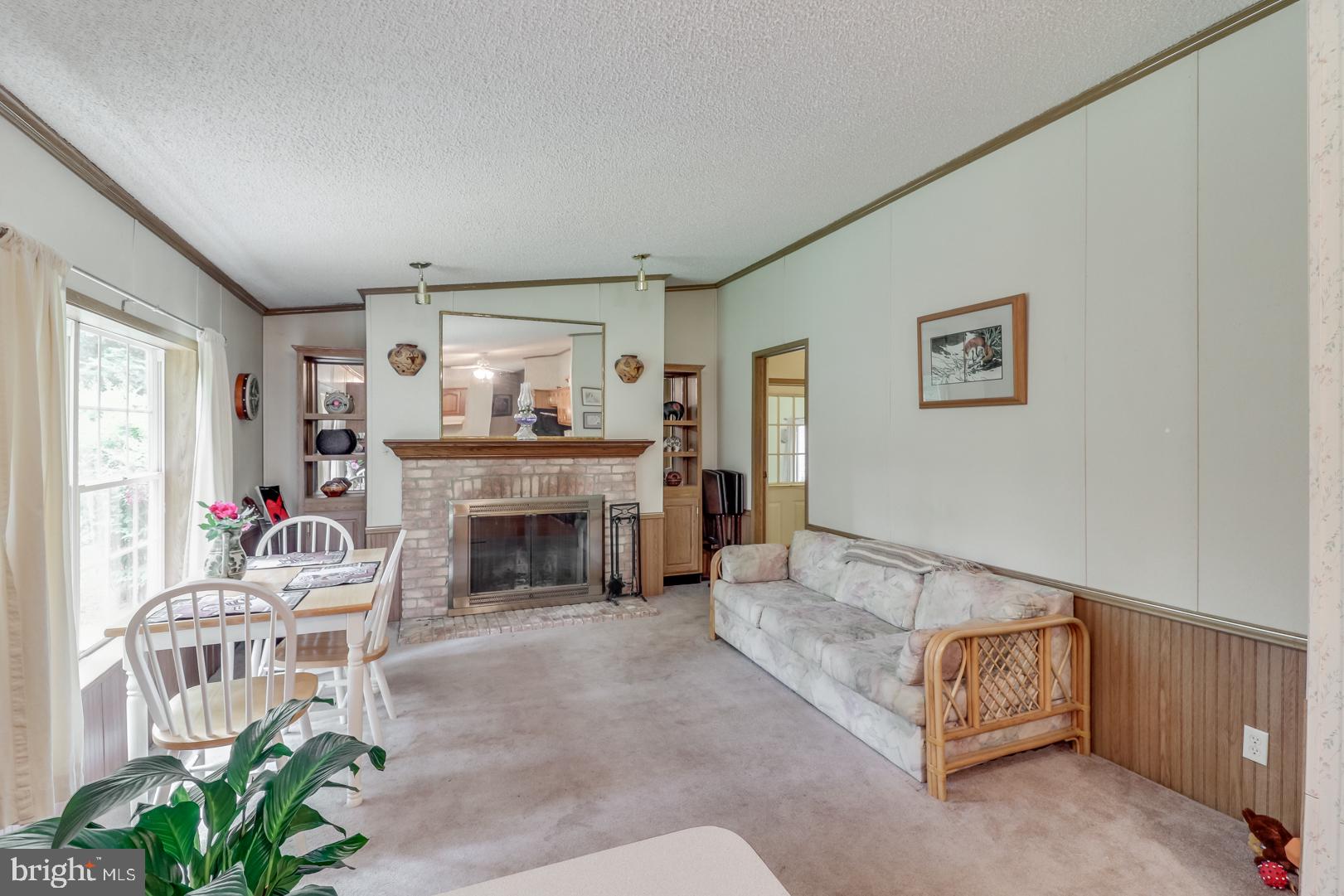 24782 Pinetown Road Denton, MD 21629 - Photo 15 of 35 Lovely Living Area!