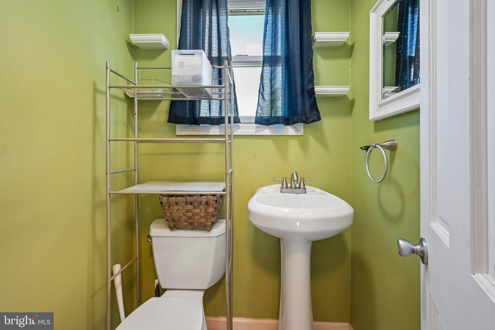 428 Flanders Road Burlington, NJ 08016 - Photo 19 of 21 powder room