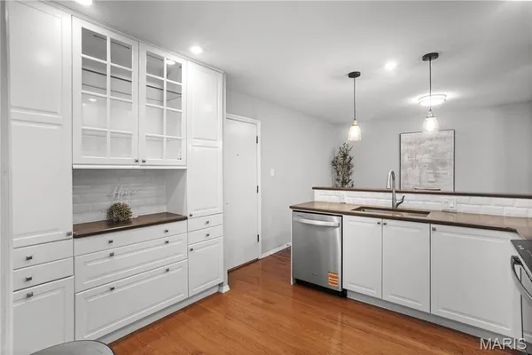 $362,500 | 1541 Milbridge Drive, Chesterfield, MO 63017