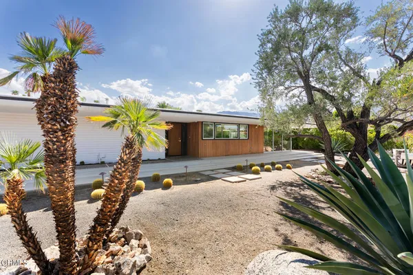$1,835,000 | 73271 Buckboard Trail, Palm Desert, CA 92260